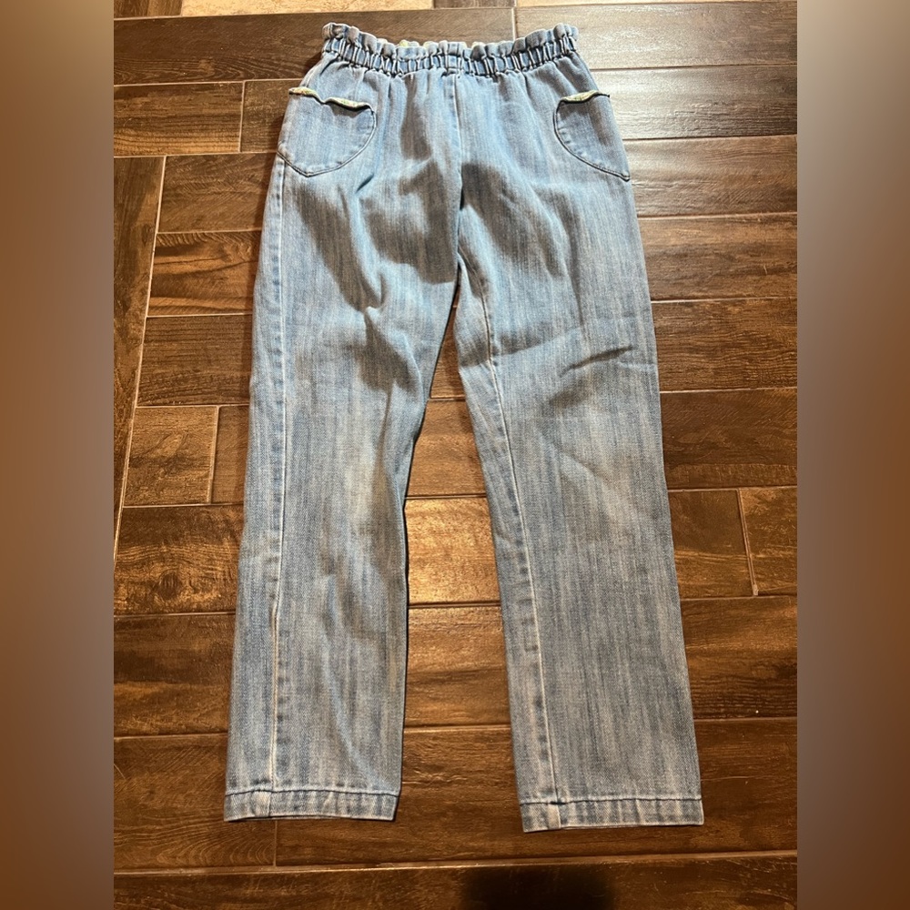 Mini Boden - Elastic waist mom jeans with heart pockets girls 11Y